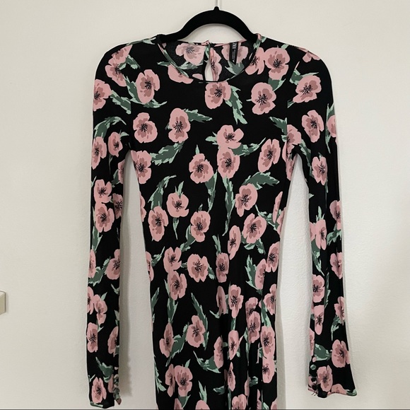 Zara Long Sleeve Maxi - Picture 4 of 5